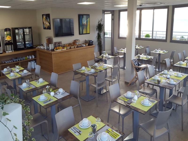 Port Toga Hotel 3*
